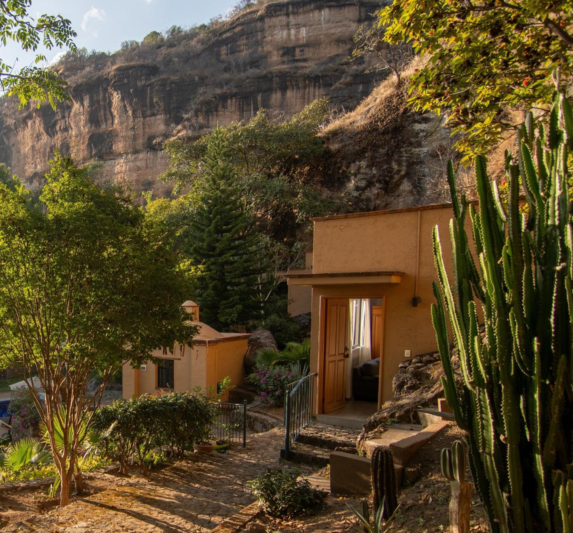 Casa Alamillo Hotel Boutique Malinalco Exterior photo